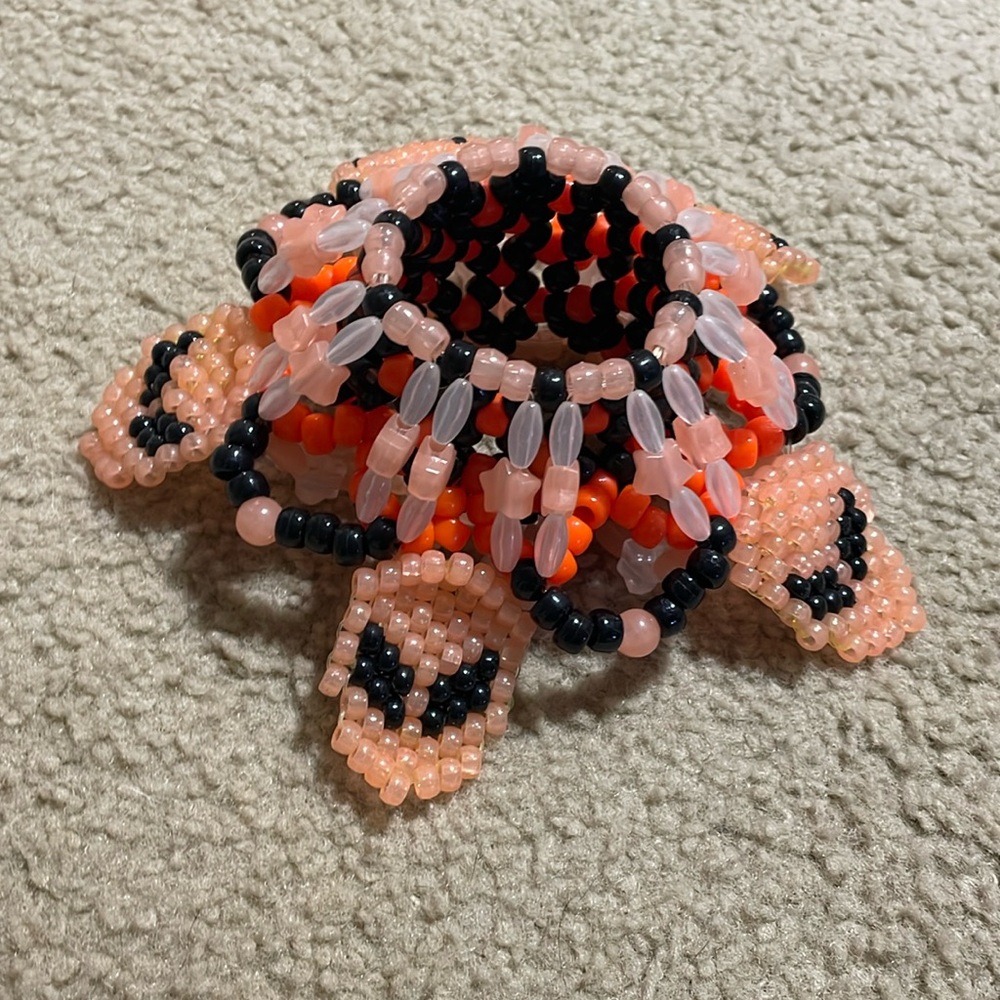 Alien kandi cuff